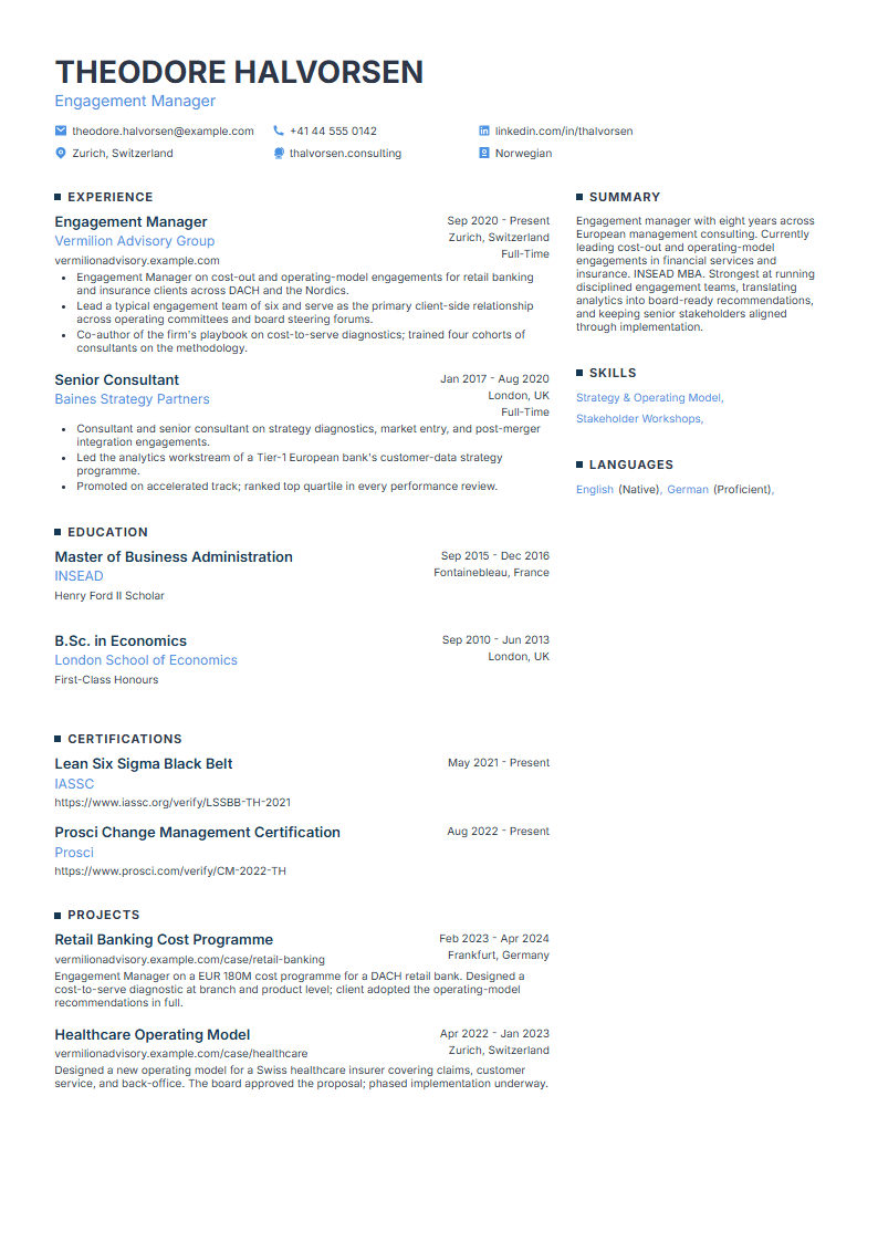 Resume preview with live writing feedback